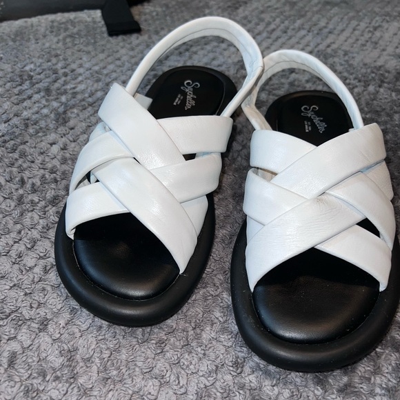 SEYCHELLES Women's Punchline White Leather Strappy Slingback Sandal US 6.6 - Picture 5 of 13